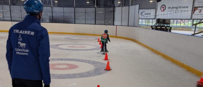 IJsclub Hoorn start weer
